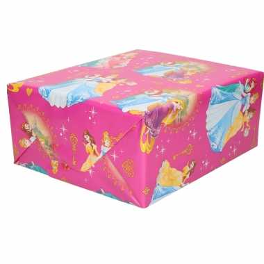 1x inpakpapier/cadeaupapier disney prinsessen knalroze 200x70 cm op rol