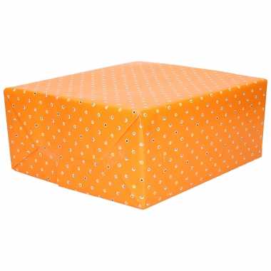 1x inpakpapier/cadeaupapier oranje met gekleurde stippen motief 200 x 70 cm rol