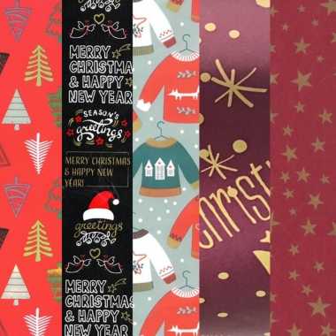 5x rollen kerst inpakpapier/cadeaupapier diverse prints 2,5 x 0,7 meter voor volwassenen
