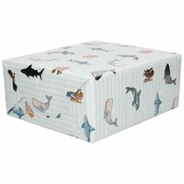 Inpakpapier/cadeaupapier lichtblauw zeedieren 200 x 70 cm