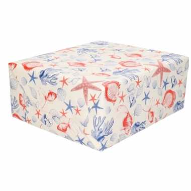 Rollen inpakpapier/cadeaupapier wit met zee figuren 200 x 70 cm