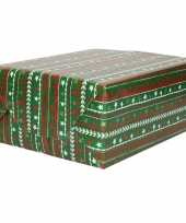 1x rollen kerst cadeaupapier inpakpapier donker groen met gekleurde sterren 200 x 70 cm
