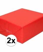 2x inpakpapier cadeaupapier rood met gouden strepen 200 x 70 cm