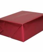 2x luxe inpakpapier cadeaupapier bordeaux zijdeglans 150 x 70 cm