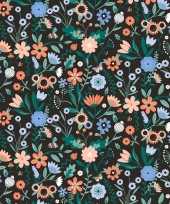 Inpakpapier cadeaupapier bloemen 200 x 70 cm zwart gekleurd