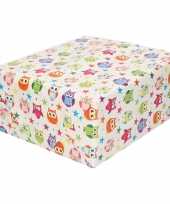 Inpakpapier cadeaupapier wit met gekleurde uiltjes 200 x 70 cm